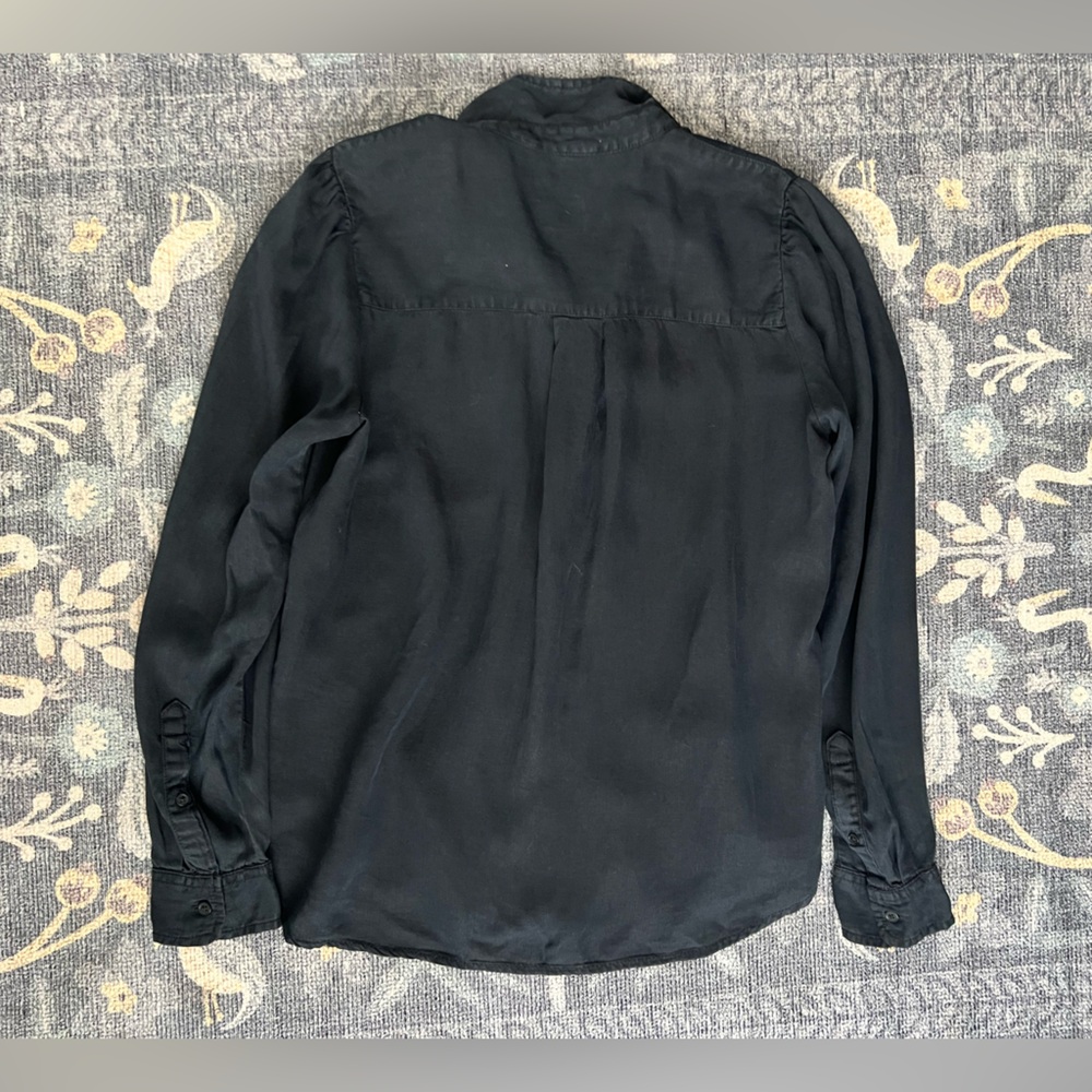 Gap Ruffle Front Black Button Down Top - image 4